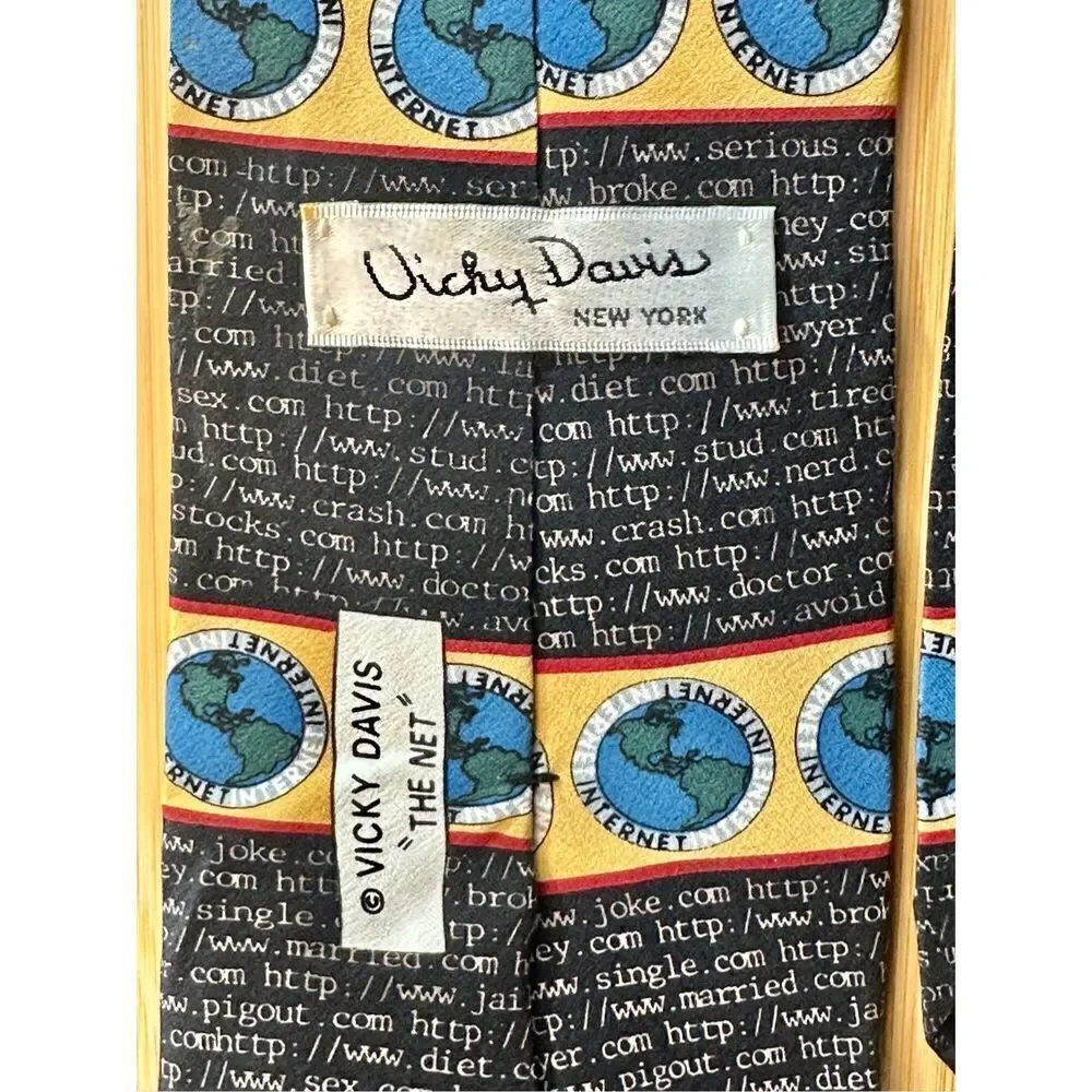 Vicky Davis “the net” vintage silk tie - computer IT